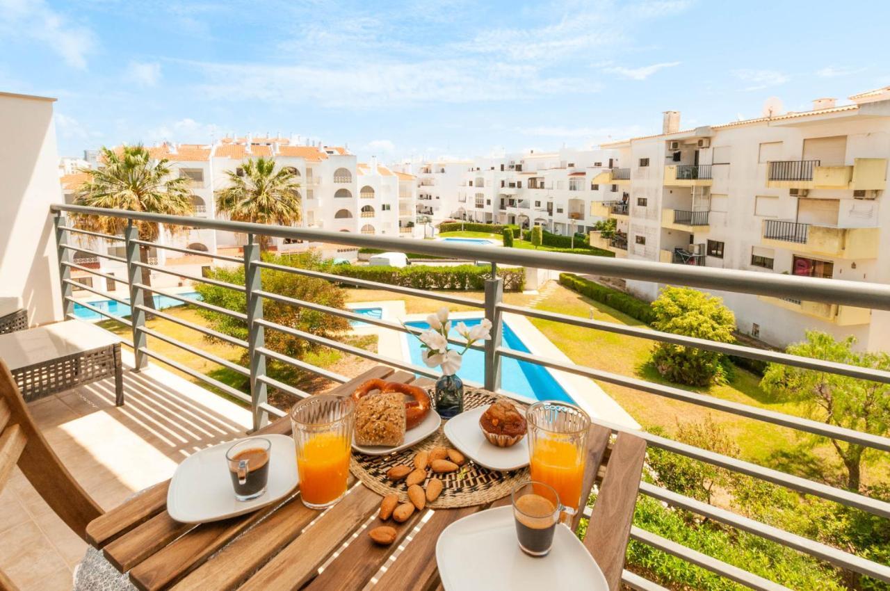 Apartment Almond By Ocvillas
